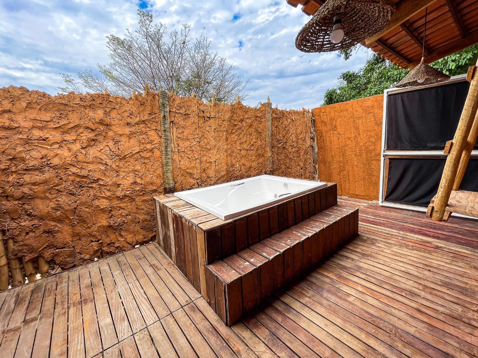 Ranchos 30 Hotel Fazenda Hidrolandia  Ngoại thất bức ảnh