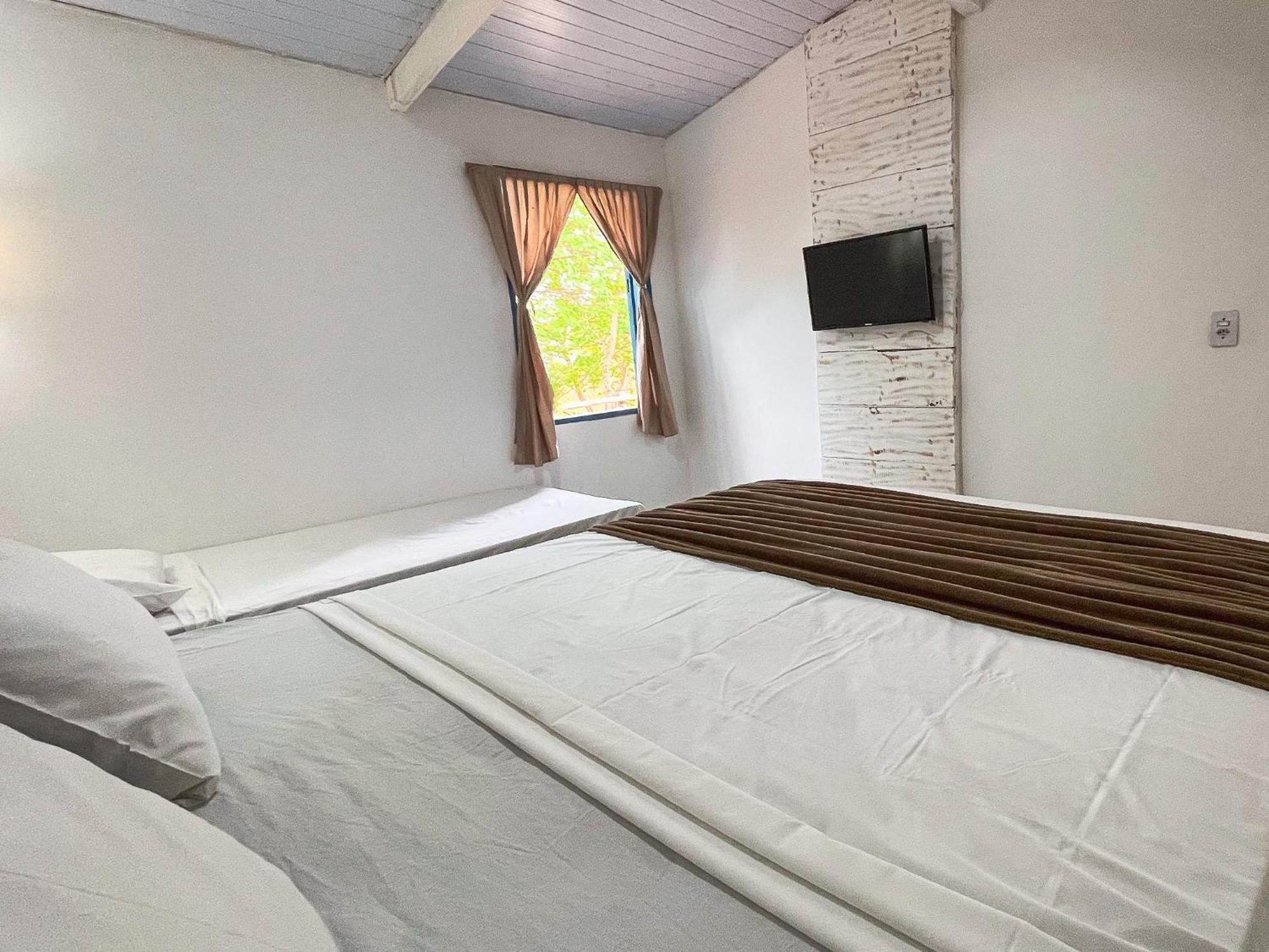 Ranchos 30 Hotel Fazenda Hidrolandia  Ngoại thất bức ảnh