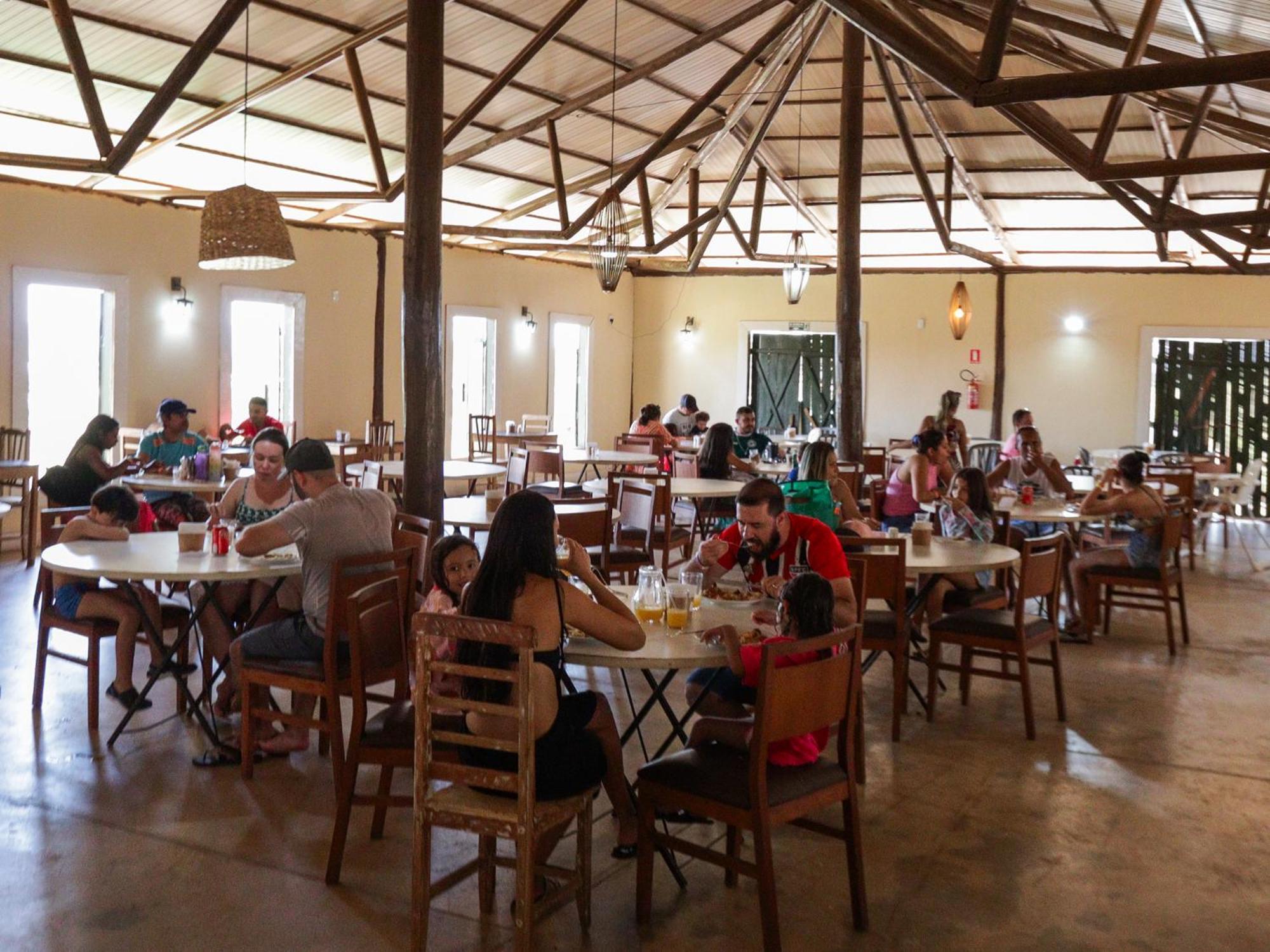 Ranchos 30 Hotel Fazenda Hidrolandia  Ngoại thất bức ảnh